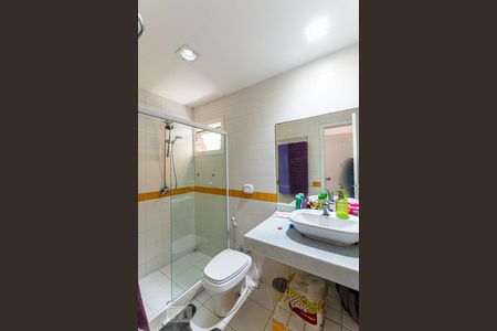 Casa à venda com 500m², 6 quartos e 4 vagasBanheiro da Suite da Casa 2