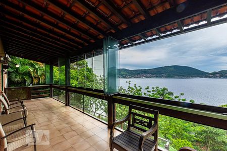 Varanda da Sala de casa à venda com 6 quartos, 500m² em São Francisco, Niterói