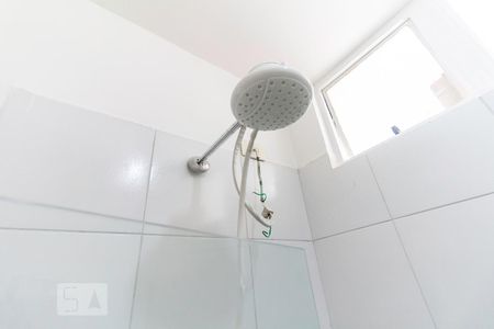 Banheiro de apartamento para alugar com 1 quarto, 40m² em Aclimação, São Paulo