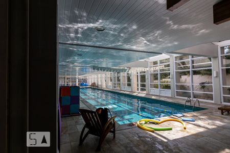 Apartamento à venda com 171m², 3 quartos e 3 vagasPiscina