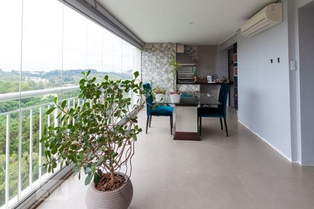 Apartamento à venda com 171m², 3 quartos e 3 vagasVaranda da Sala