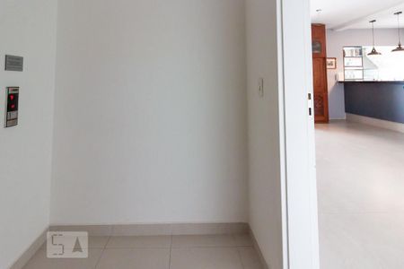 Apartamento à venda com 171m², 3 quartos e 3 vagasHall