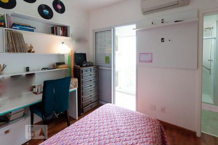 Apartamento à venda com 171m², 3 quartos e 3 vagasSuíte 3