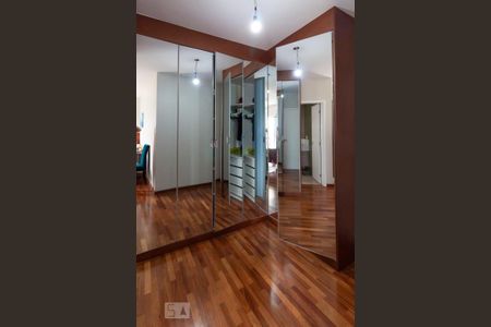 Apartamento à venda com 171m², 3 quartos e 3 vagasCloset