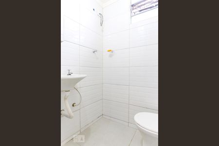 Banheiro de casa para alugar com 1 quarto, 70m² em Jardim Ismênia, São José dos Campos