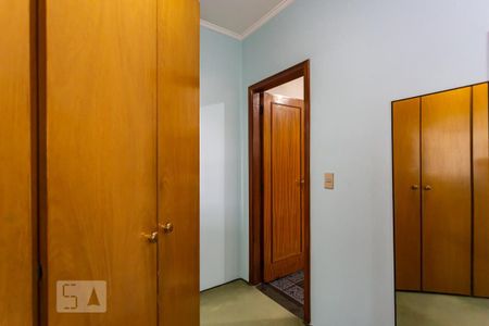 Casa à venda com 505m², 4 quartos e 8 vagasCloset