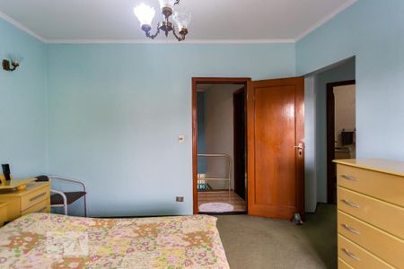 Casa à venda com 505m², 4 quartos e 8 vagasSuíte