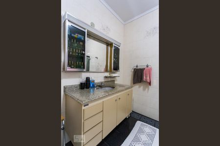 Casa à venda com 505m², 4 quartos e 8 vagasBanheiro da Suíte