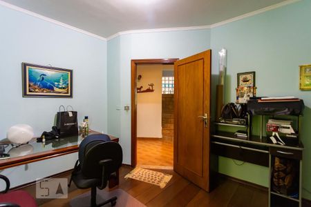 Casa à venda com 505m², 4 quartos e 8 vagasEscritório