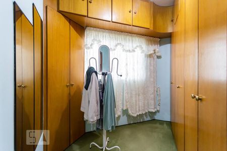 Casa à venda com 505m², 4 quartos e 8 vagasCloset