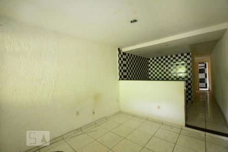 Sala de apartamento para alugar com 2 quartos, 50m² em Penha, Rio de Janeiro