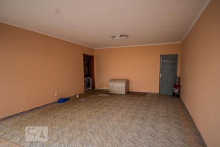 Casa de condomínio à venda com 308m², 3 quartos e 4 vagasGaragem