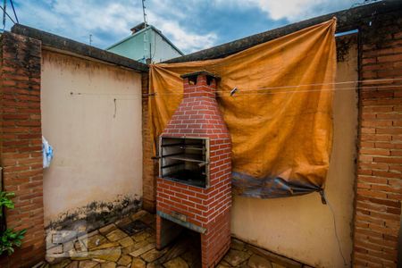 Casa de condomínio à venda com 308m², 3 quartos e 4 vagasChurrasqueira