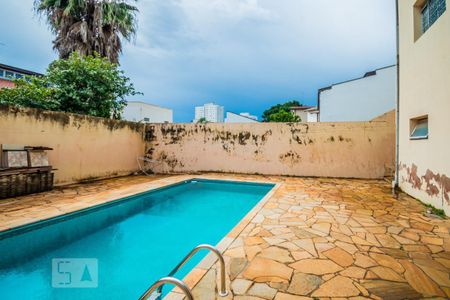 Casa de condomínio à venda com 308m², 3 quartos e 4 vagasPiscina