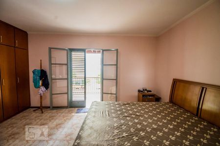 Suíte de casa de condomínio à venda com 3 quartos, 308m² em Parque das Flores, Campinas