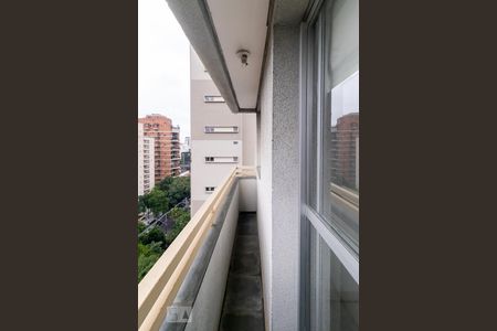 Varanda de apartamento à venda com 2 quartos, 49m² em Pinheiros, São Paulo