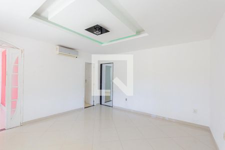 Sala de apartamento para alugar com 2 quartos, 50m² em Tanque, Rio de Janeiro