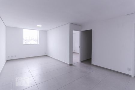 Sala de apartamento para alugar com 2 quartos, 56m² em Água Branca, São Paulo