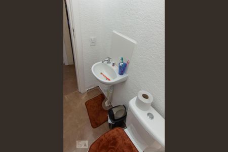 Apartamento à venda com 52m², 2 quartos e 1 vaga Apartamento à venda com 52m², 2 quartos e 1 vagaBanheiro