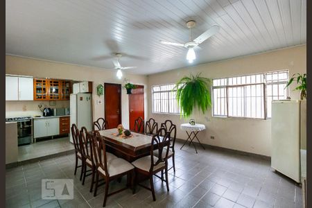Cozinha de casa à venda com 4 quartos, 300m² em Jardim Piqueroby, São Paulo