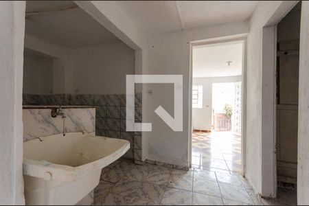 Casa para alugar com 50m², 1 quarto e sem vagaÁrea de Serviço