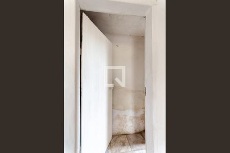 Casa para alugar com 50m², 1 quarto e sem vagaPorta dos fundos