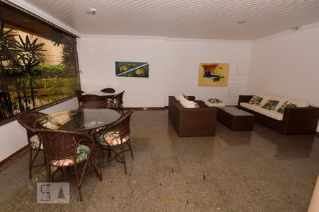 Apartamento para alugar com 220m², 3 quartos e 2 vagasHall de Entrada