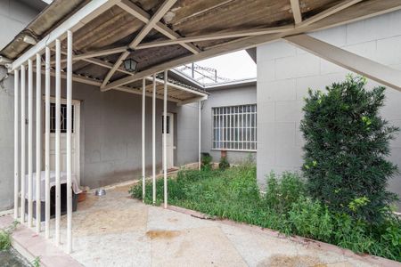 Casa à venda com 240m², 3 quartos e 1 vagaEntrada