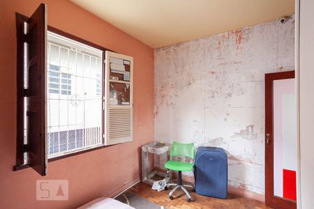 Casa à venda com 240m², 3 quartos e 1 vagaQuarto 1