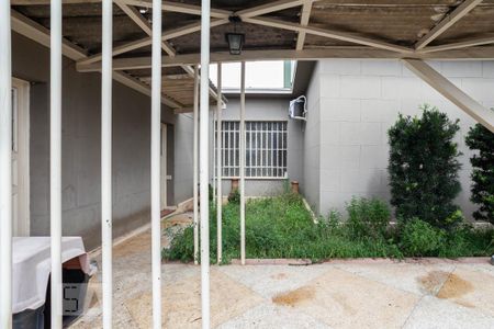 Casa à venda com 240m², 3 quartos e 1 vagaEntrada