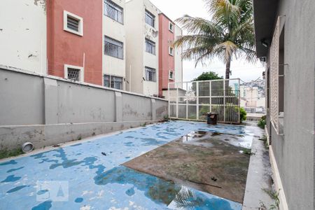 Casa à venda com 240m², 3 quartos e 1 vagaQuintal
