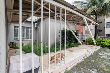 Casa à venda com 240m², 3 quartos e 1 vagaEntrada