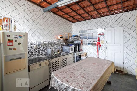 Casa à venda com 240m², 3 quartos e 1 vagaCozinha 2