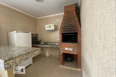 Apartamento à venda com 44m², 2 quartos e 1 vaga Apartamento à venda com 44m², 2 quartos e 1 vagaÁrea Comum - Churrasqueira