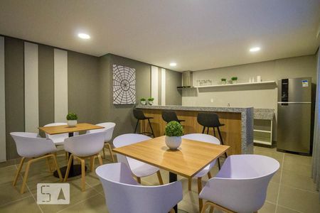 Apartamento para alugar com 34m², 1 quarto e sem vagaSalão de Festas