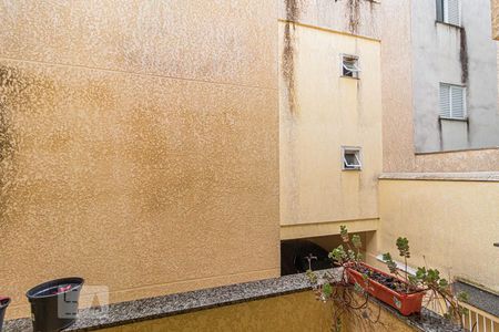 Vista do Quarto 1 de apartamento para alugar com 2 quartos, 46m² em Vila Vitória, Santo André