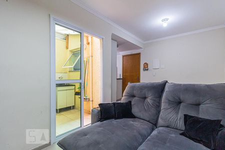 Sala de apartamento para alugar com 2 quartos, 46m² em Vila Vitória, Santo André