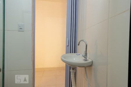 Detalhe do Banheiro de kitnet/studio para alugar com 1 quarto, 30m² em Campo Grande, Rio de Janeiro