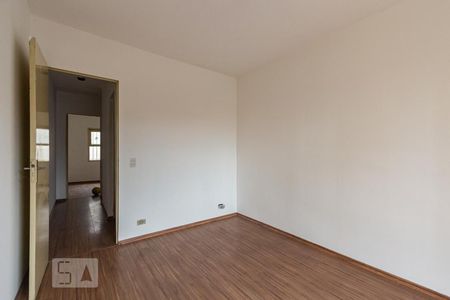 Quarto 1 de casa à venda com 2 quartos, 63m² em Jardim Henriqueta, Taboão da Serra