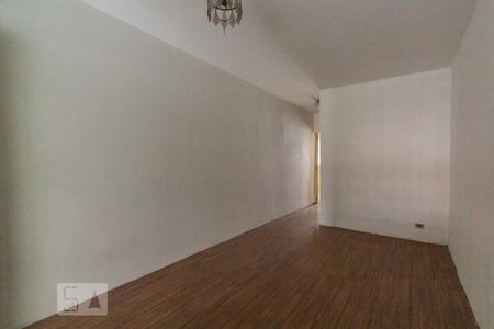 Sala de casa à venda com 2 quartos, 63m² em Jardim Henriqueta, Taboão da Serra