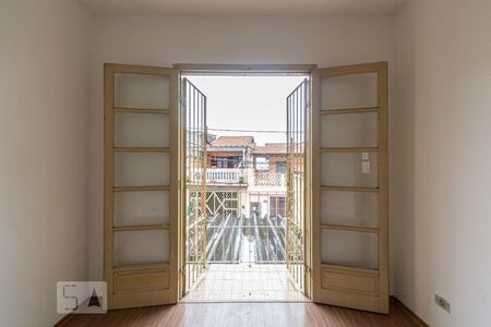 Quarto 1 de casa à venda com 2 quartos, 63m² em Jardim Henriqueta, Taboão da Serra