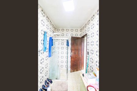 Casa à venda com 510m², 5 quartos e 4 vagas Casa à venda com 510m², 5 quartos e 4 vagasBanheiro Suíte