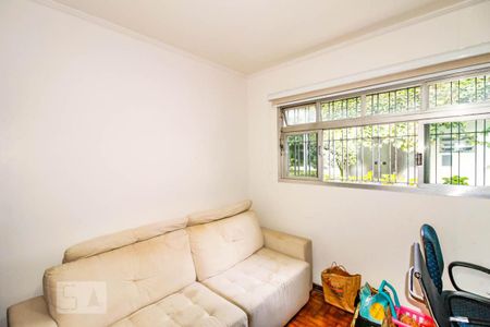 Casa à venda com 510m², 5 quartos e 4 vagas Casa à venda com 510m², 5 quartos e 4 vagasEscritório