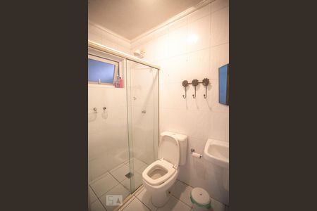 Casa à venda com 482m², 3 quartos e 6 vagasBanheiro de serviço