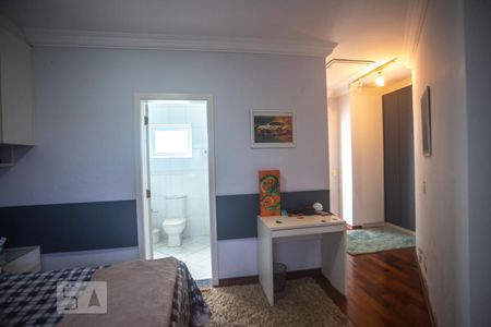 Casa à venda com 482m², 3 quartos e 6 vagasSuíte 1