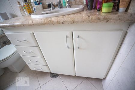 Casa à venda com 482m², 3 quartos e 6 vagasArmário