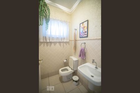 Casa à venda com 482m², 3 quartos e 6 vagasbanheiro  Churrasqueira