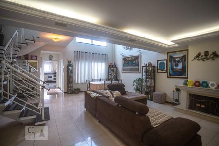 Sala de estar de casa à venda com 3 quartos, 482m² em Dos Casa, São Bernardo do Campo