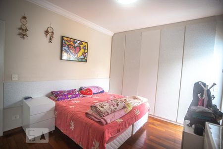 Casa à venda com 482m², 3 quartos e 6 vagasSuíte 3