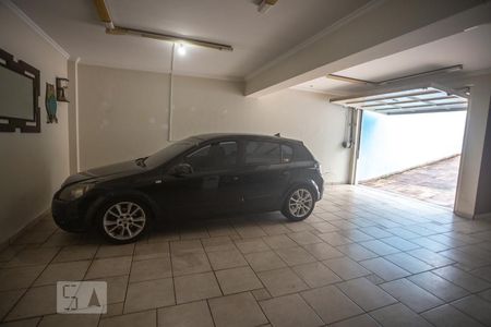 Casa à venda com 482m², 3 quartos e 6 vagasGaragem